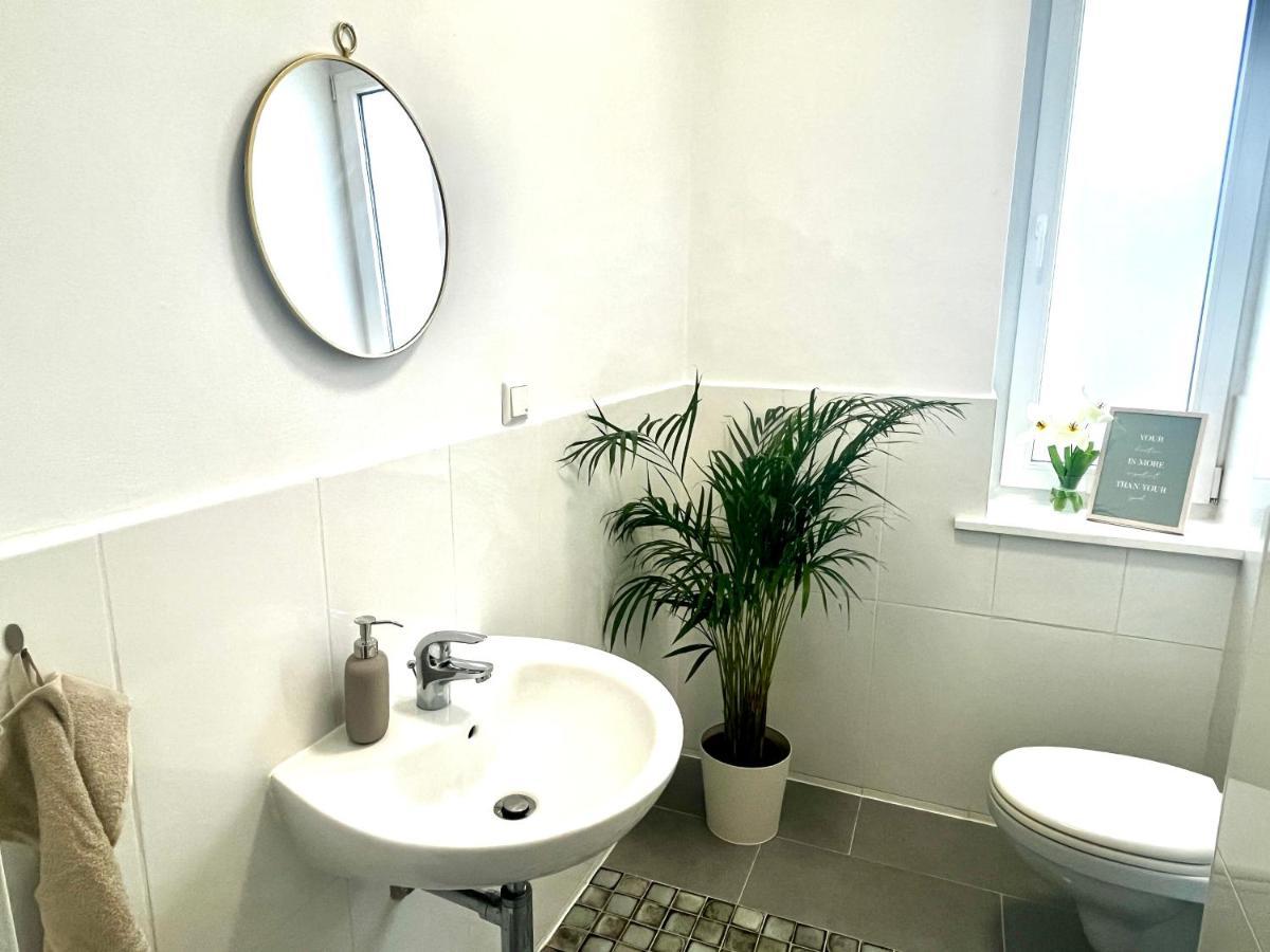Design Apartment - Parking - Kingsize-Bett - 2X Bad - Zentrum Хановер Екстериор снимка